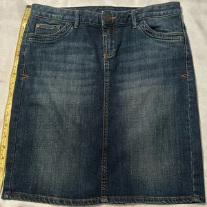 Tommy Hilfiger denim skirt